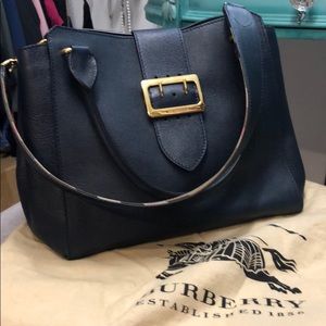 FLASH SALE Burberry Navy Buckle Tote
